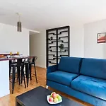 1Br With Balcony - Cityapartmentstay